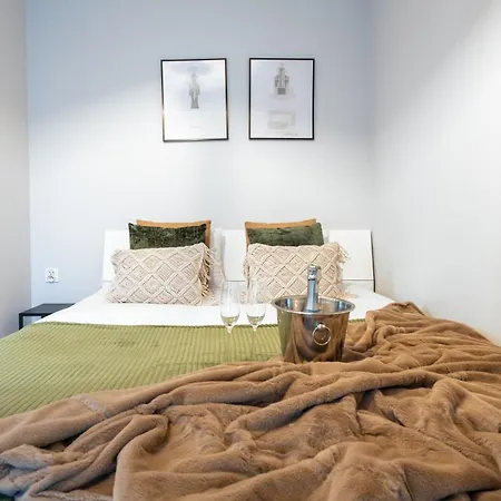 Pure Inzynierska - Parking Free * Wroclaw