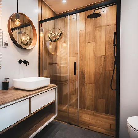 Pure Inzynierska - Parking Free Вроцлав