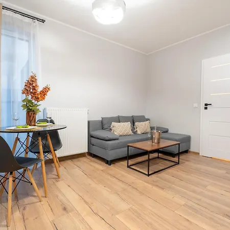 Pure Inzynierska - Parking Free Апартаменты *