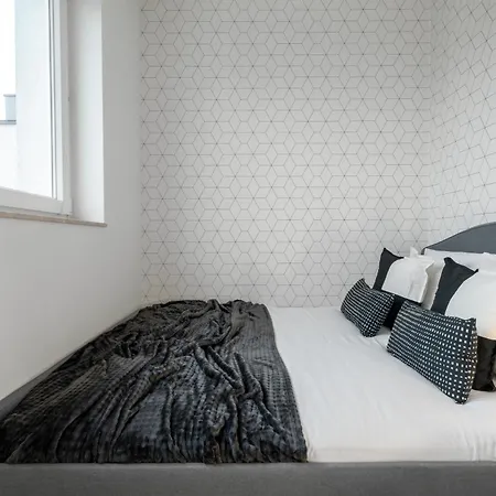 Апартаменты Pure Inzynierska - Parking Free