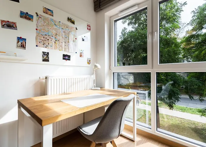 Pure Inzynierska - Parking Free 弗罗茨瓦夫