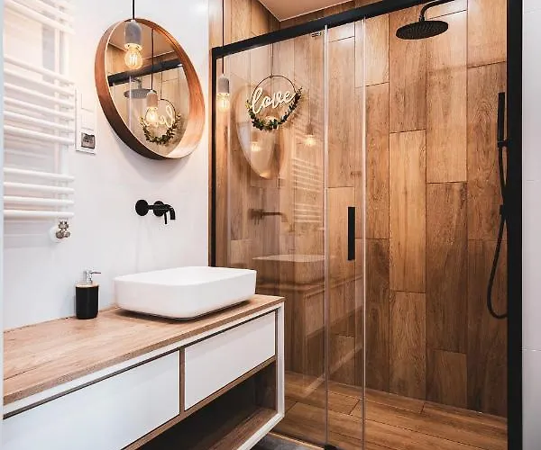 Pure Inzynierska - Parking Free * 弗罗茨瓦夫