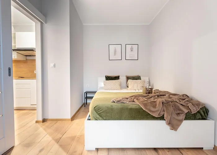 Pure Inzynierska - Parking Free Appartamento *