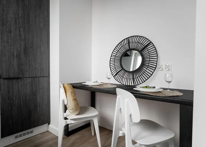 Pure Inzynierska - Parking Free * 弗罗茨瓦夫